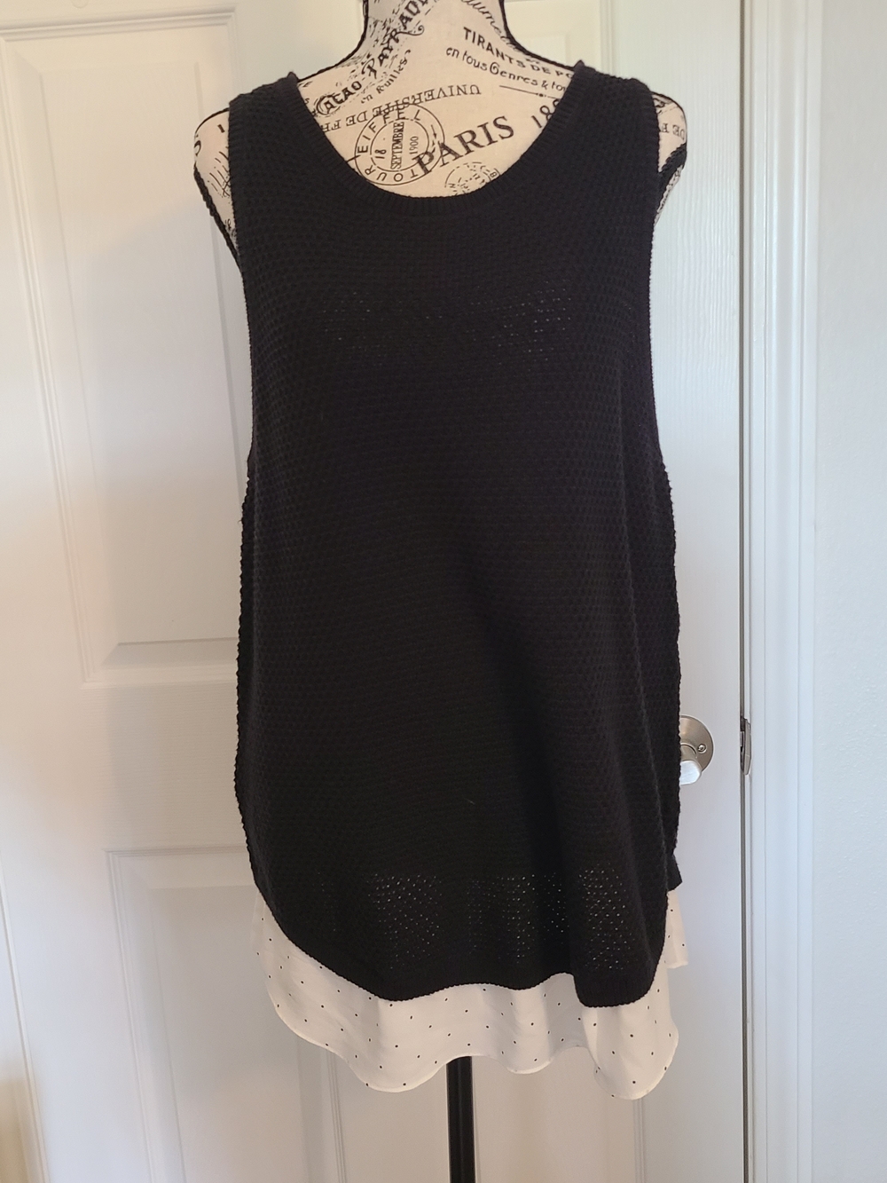 LOFT Black Sleeveless Knit Tank with White Polka Dot Hem